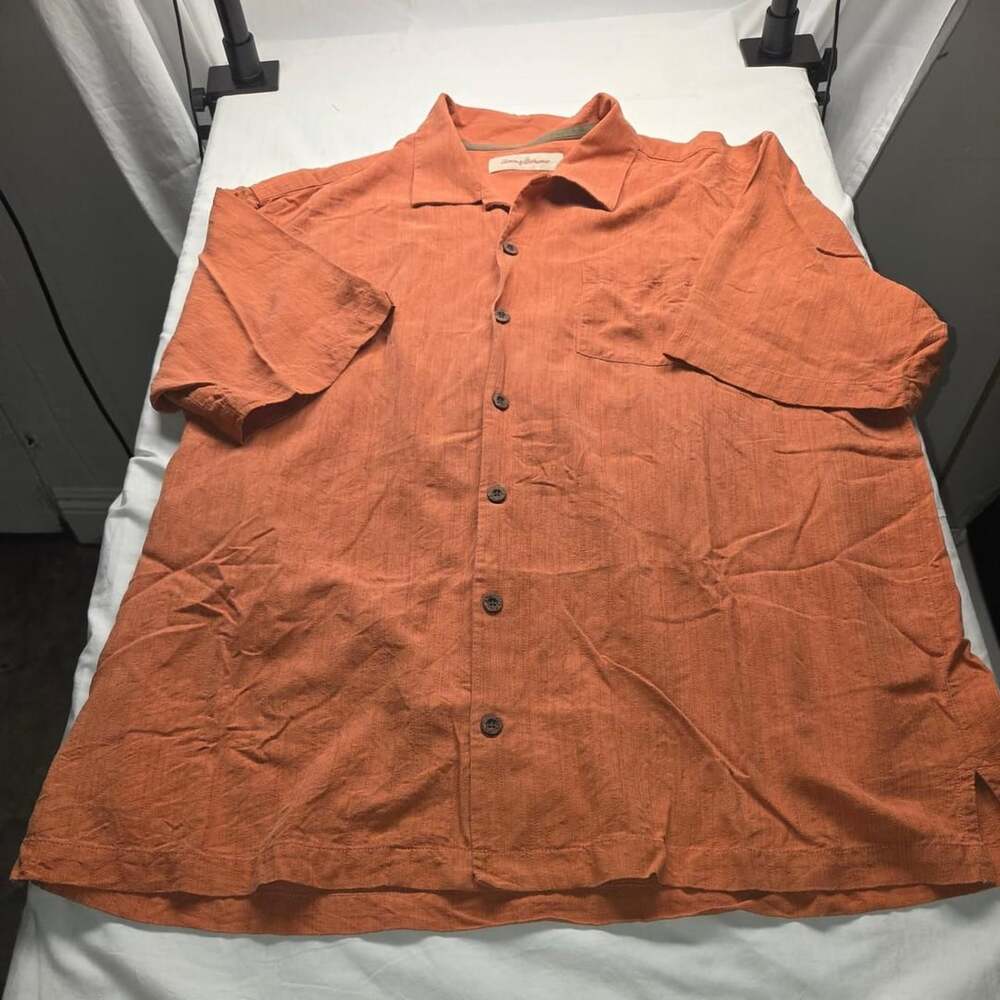Tommy Bahama Third & Long Silk Blend Button Up Shirt